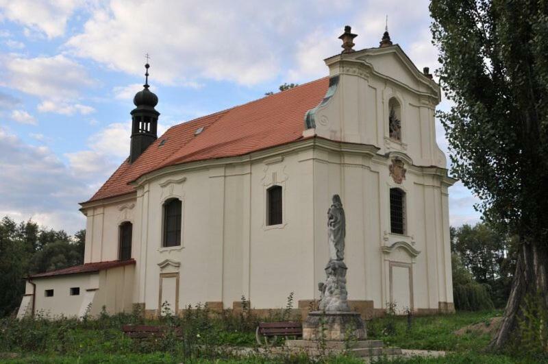 Pensjonat Pivovar Spitt Zahorany Litoměřice Zewnętrze zdjęcie